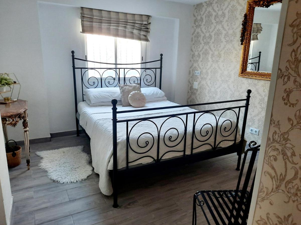 Fabulous Detached Large Villa 5 Bedrooms 3 Bathrooms Backing Onto Villamartin Golf Course Dış mekan fotoğraf