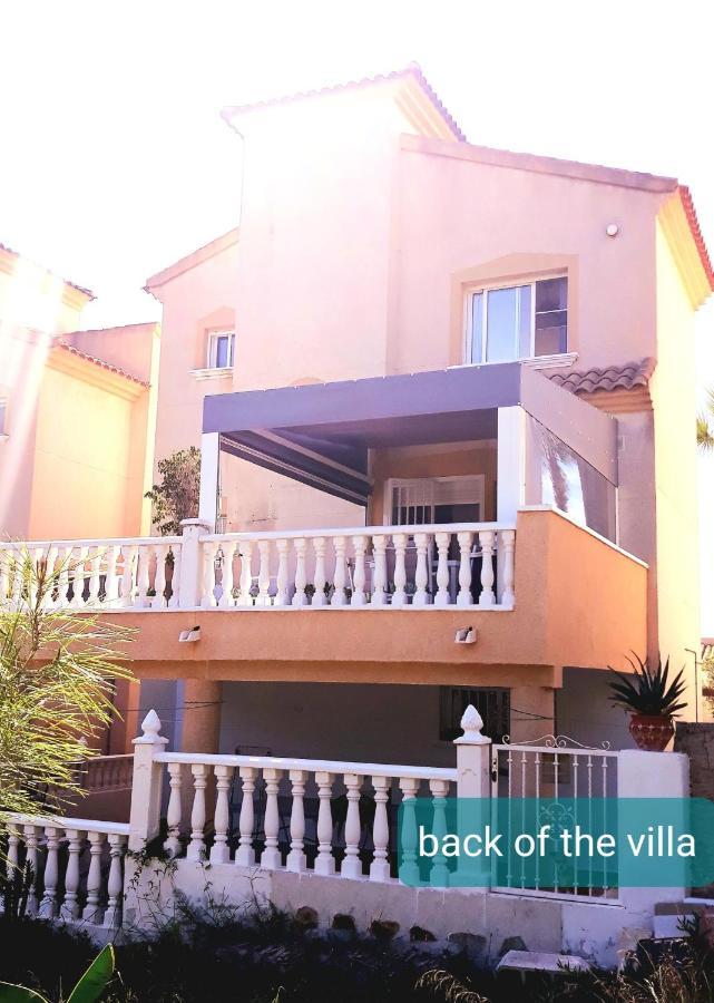 Fabulous Detached Large Villa 5 Bedrooms 3 Bathrooms Backing Onto Villamartin Golf Course Dış mekan fotoğraf
